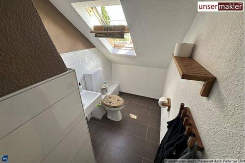 DG WC - 