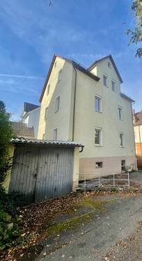 Front inkl. Garage - 