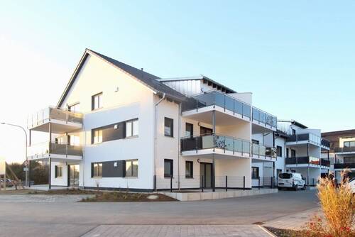 Ansicht.jpeg - Fertigstellung 2025 - Neubau - KfW Förderung – Großzügige 3 Zimmer Erdgeschosswohnung!