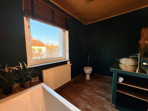 Badezimmer / Ostseite - 