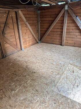 Gartenhütte / Motorrad - 