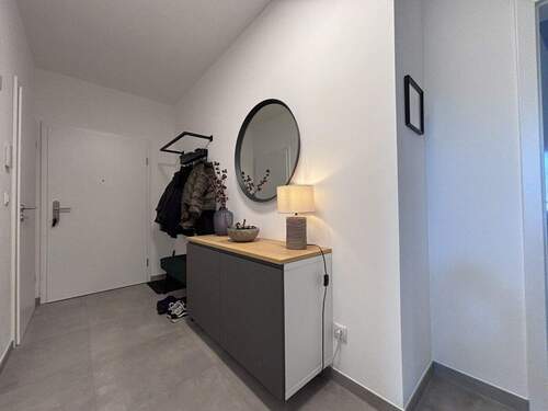 Eingang - 3 Zimmer Etagenwohnung zur Miete in Bremerhaven