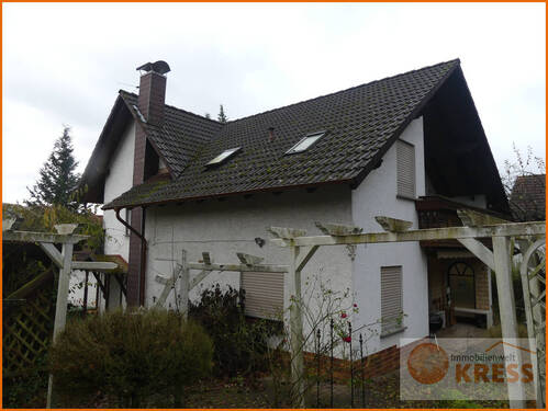 Bild 1 - Ein Doppelhaus - 2 Gesichter - Übergroßes Grundstück mit Carport in BSS-Eckardroth