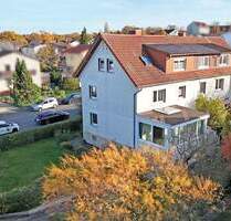 Sofort verfügbar: Großzügige Doppelhaushälfte in zentraler Lage am Philosophenwald - vielseitig nutzbar mit Potenzial - Gießen