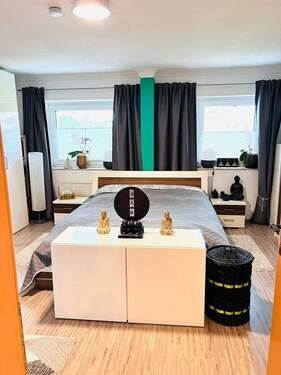 großes Schlafzimmer - 