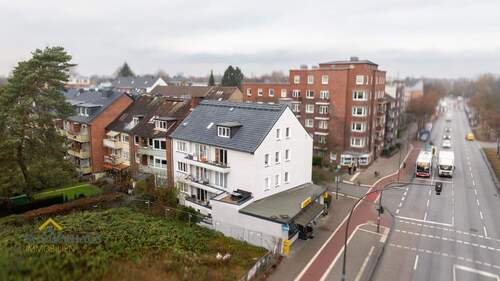 Rückseite des Gebäudes - Mehrfamilienhaus, Wohnhaus in Hamburg zum Kaufen