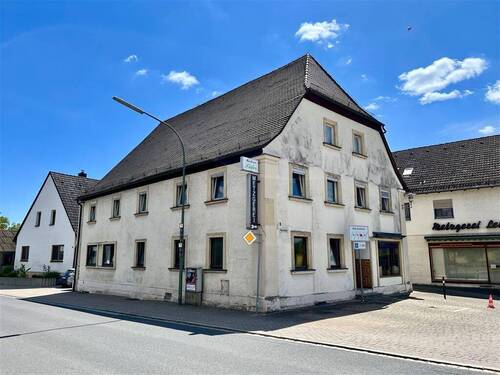 Außenansicht - Zentrales, freistehendes Mehrfamilienhaus in Oberhaid zu verkaufen!