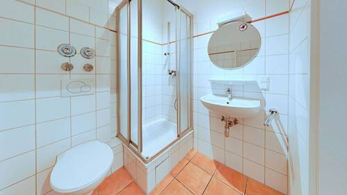 Badezimmer 2. Obergeschoss - 
