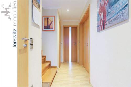 022 - Haus 1 - Flur - 