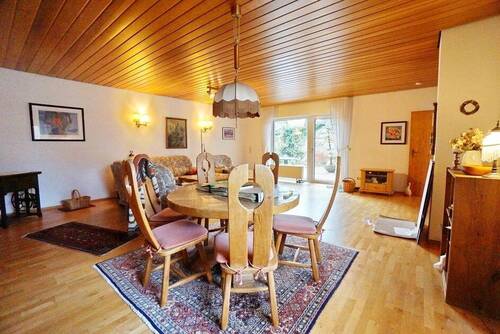 ... mit Essbereich - 