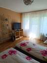 Wohn-, Schlafzimmer - 2 Zimmer Etagenwohnung zum Kaufen in Offenburg