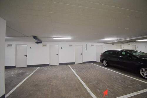 TG-Stellplatz mit Stauraum - 