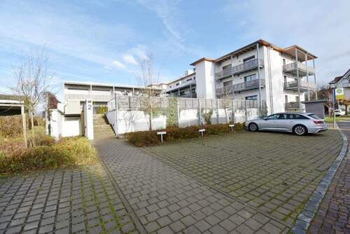 Hausansicht - 4 Zimmer Etagenwohnung in Moos