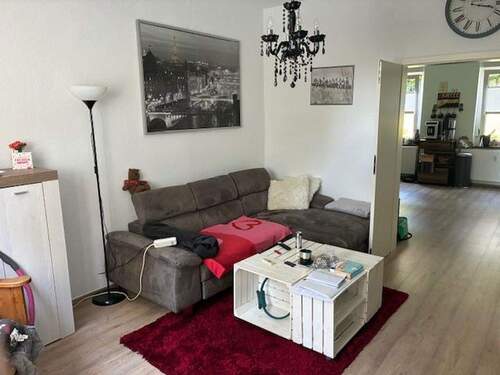 Wohnraum - 2 Zimmer Etagenwohnung zur Miete in Essen