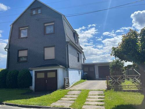 Straßenansicht .jfif - Einfamilienhaus mit Garten in Cursdorf