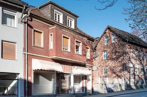 Außenansicht - 5 Zimmer Mehrfamilienhaus, Wohnhaus in Fröndenberg/Ruhr