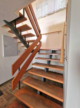 Treppenhaus UG..jpg - 