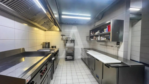 vollausgestattete Küche - 