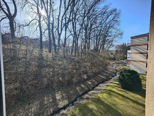 Blick vom Balkon - Etagenwohnung mit 98,40 m&sup2; in Coburg zum Kaufen