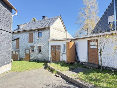 Nebengelass - 7 Zimmer Einfamilienhaus in Rosenthal am Rennsteig