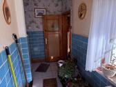 Flur - Einfamilienhaus mit 151,20 m&sup2; in Rosenthal am Rennsteig zum Kaufen