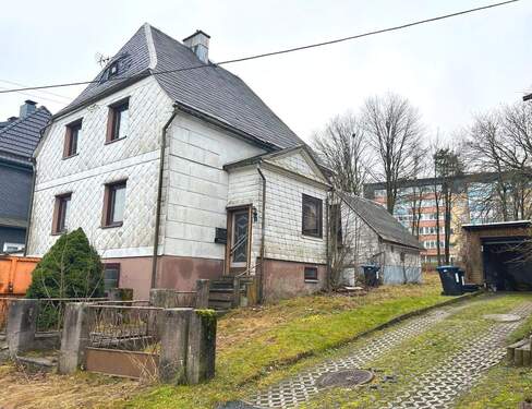 Außenansicht - Einfamilienhaus in Neuhaus - 59.000,00&nbsp;EUR Kaufpreis, ca.&nbsp; 110,00&nbsp;m&sup2;&nbsp;Wohnfl&auml;che