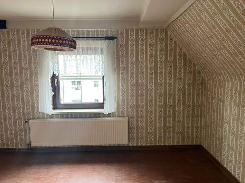 Zimmer Obergeschoss - Einfamilienhaus mit 110,00 m&sup2; in Neuhaus am Rennweg zum Kaufen