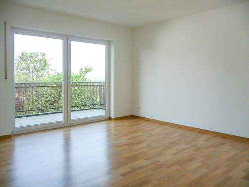 Wohnzimmer - 4 Zimmer Etagenwohnung zur Miete in Menden