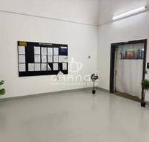 ***Lagerfläche mit kernsanierter Bürofläche - Regensburg Osten***