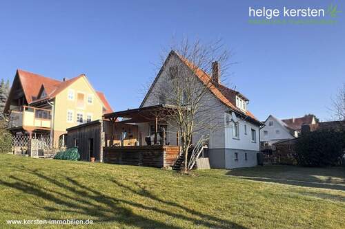 Garten_Hausrückseite - 5 Zimmer Einfamilienhaus in Homberg