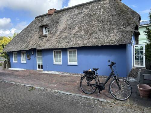Stellplätze - 1 Zimmer Einfamilienhaus zum Kaufen in Lehe