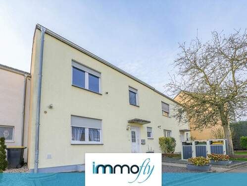 Hausansicht - Garten, Terrasse & viel Platz für die Familie - 5-Zimmer-Reihenhaus auf 114?m² in Top-Lage