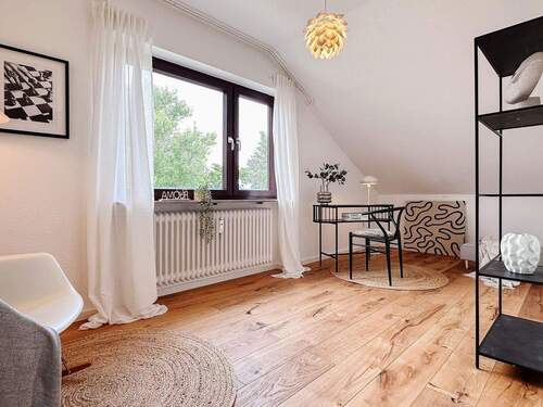 Arbeits-/Kinder-/Gästezimmer - 