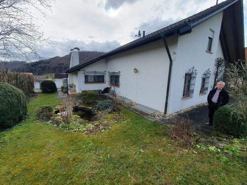 Hausansicht Nord-Ost - 6 Zimmer Einfamilienhaus in Schwäbisch Gmünd - Degenfeld