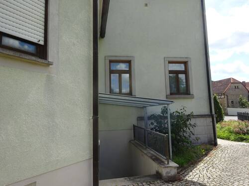 DSC09797.JPG - Mehrfamilienhaus, Wohnhaus mit 840,00 m&sup2; in Michelau i.Steigerwald zum Kaufen