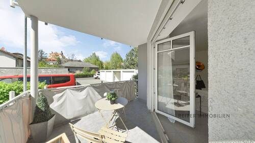 Balkon mit traumhaften Blick auf die Liobakirche - 