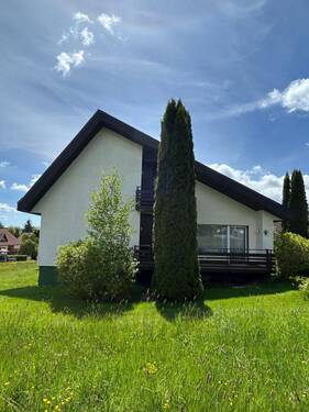 Seitenansicht - Einfamilienhaus mit 283,00 m&sup2; in Friedenweiler zum Kaufen