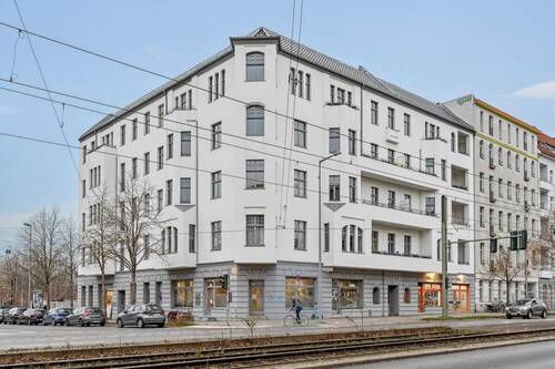 LAND53-GE10-2 - 4 Zimmer Etagenwohnung in Berlin