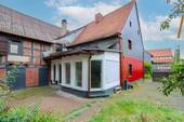 Terrasse - Familienidylle mit großem Potenzial - Einfamilienhaus in Kirchhain-Langenstein