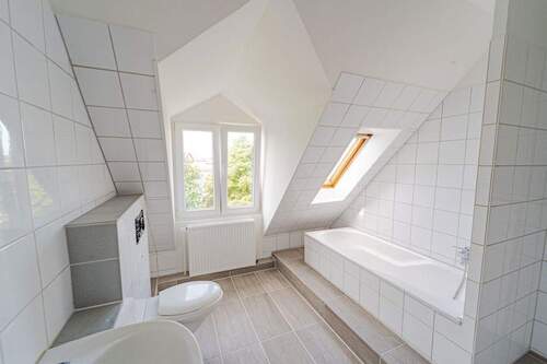 Badezimmer - 3 Zimmer Etagenwohnung in Lübeck