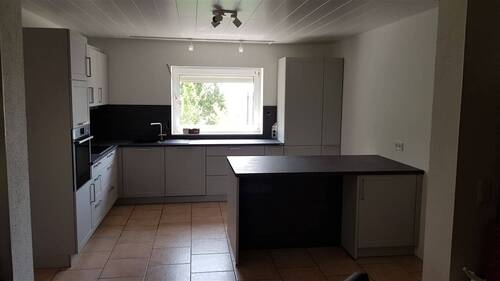 EInbauküche - Einfamilienhaus mit 220,00 m² in Weselberg zum Kaufen