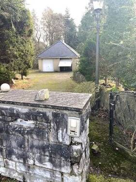 Behnkeweg Hofeinfahrt (2).jpg - 