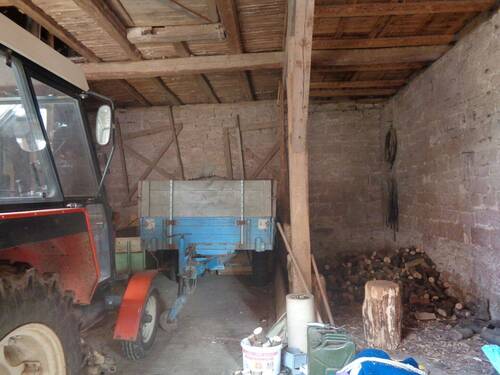 Die Scheune von innen - 