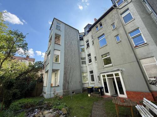 Rückwärtige Fassade / Innenhof - 