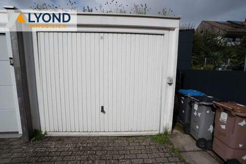 Garage - 