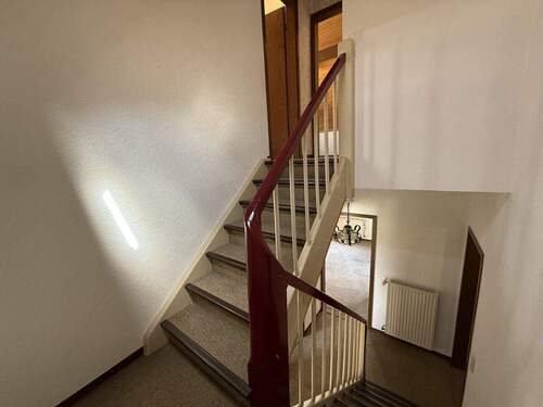 Treppenhaus ins OG - 