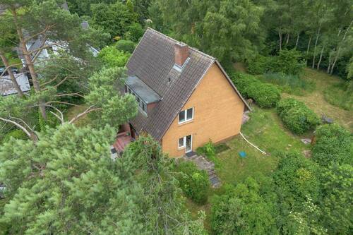 Mit großem Garten - 6 Zimmer Einfamilienhaus in Welle