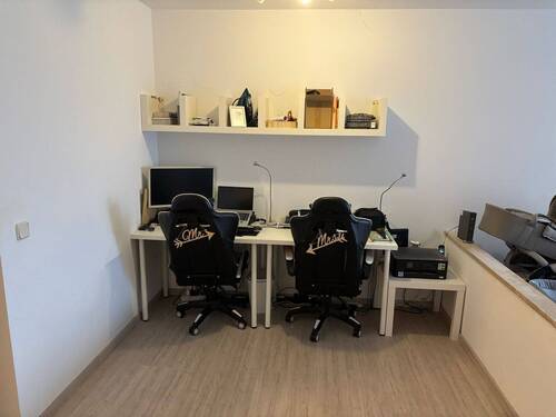 Essplatz/Arbeitsplatz - 2 Zimmer Etagenwohnung in Fürth