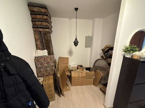 Diele mit Abstellraum - Etagenwohnung mit 61,00 m&sup2; in Fürth zur Miete