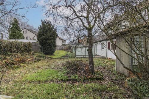 Garten - Einfamilienhaus mit 157,00 m² in Schwaig bei Nürnberg zum Kaufen
